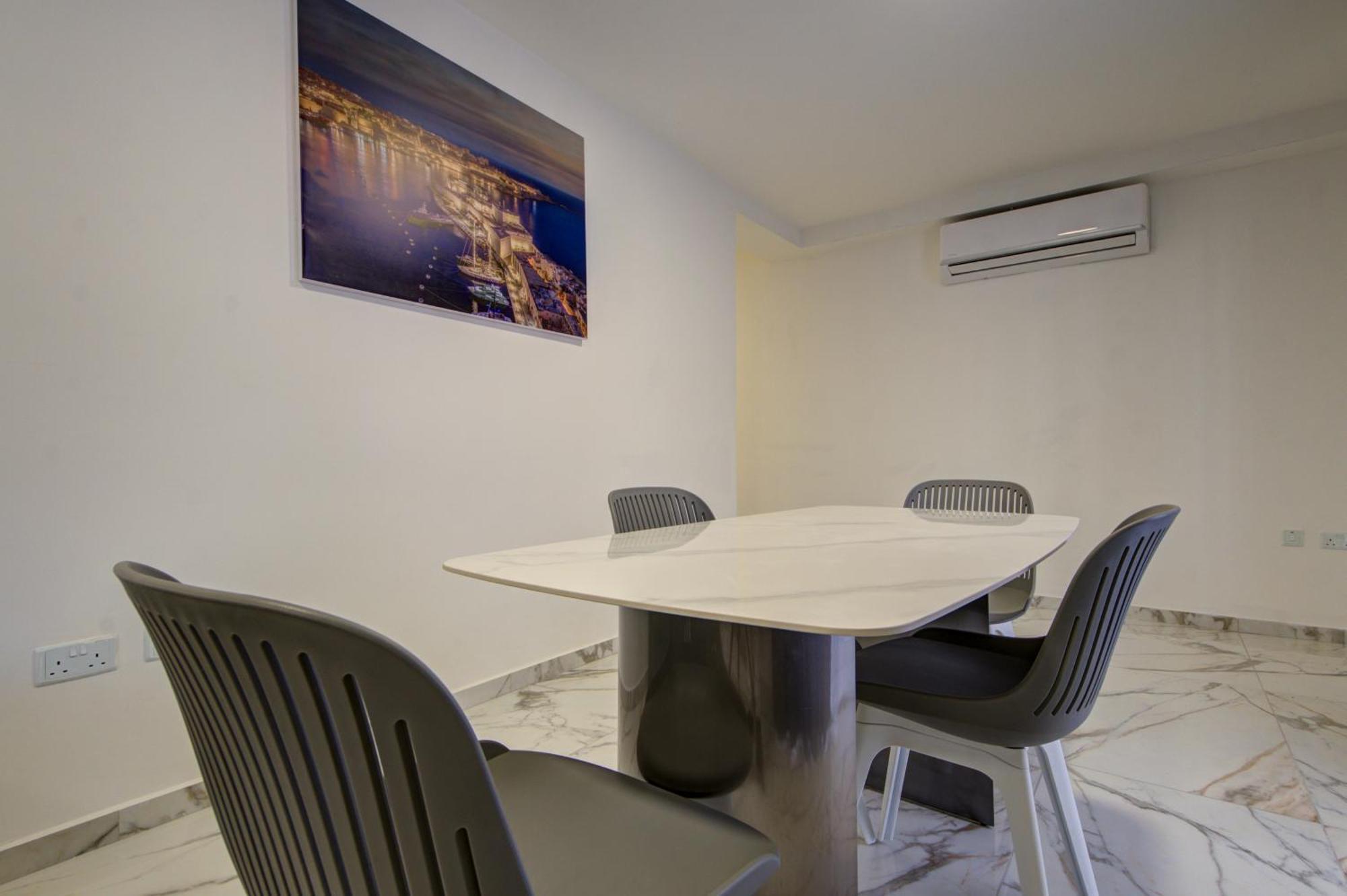 The St Pauls Bay Escape Suites By 360 Estates St. Paul's Bay Exterior foto